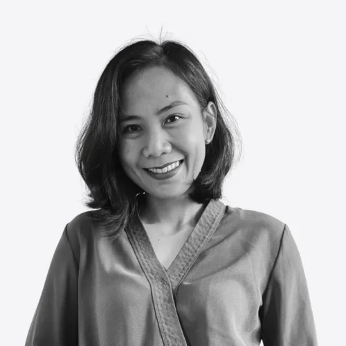 Marionne Banaga B&W image